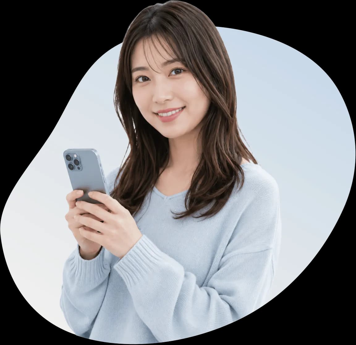 スマートフォンを持つ女性