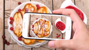 インスタグラムの投稿をブログやHPに埋め込む方法とメリットを徹底解説