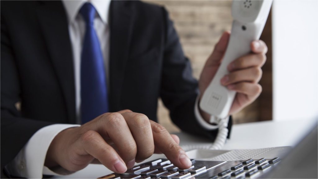 インスタの問い合わせ先は？ヘルプセンターの使い方や報告方法を解説