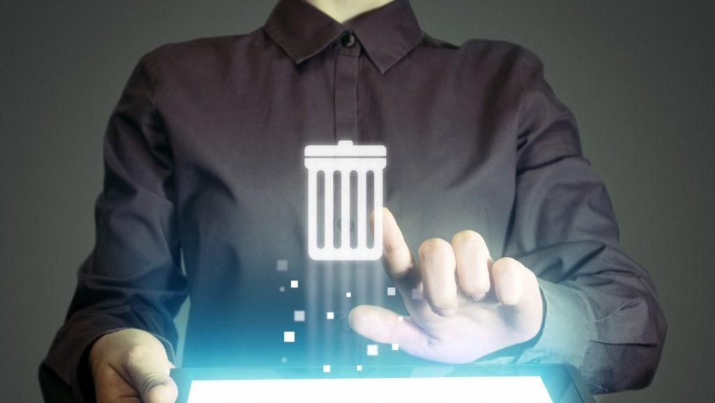 delete-instagram-search-data