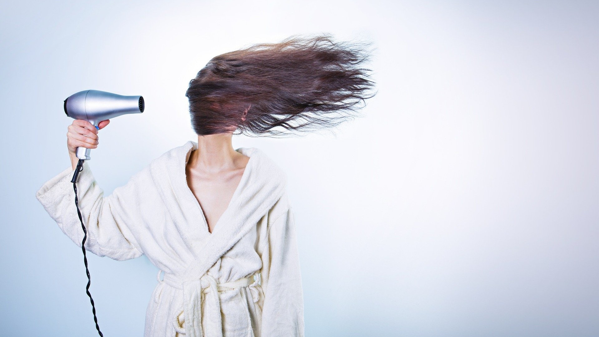 woman-hair-dryer