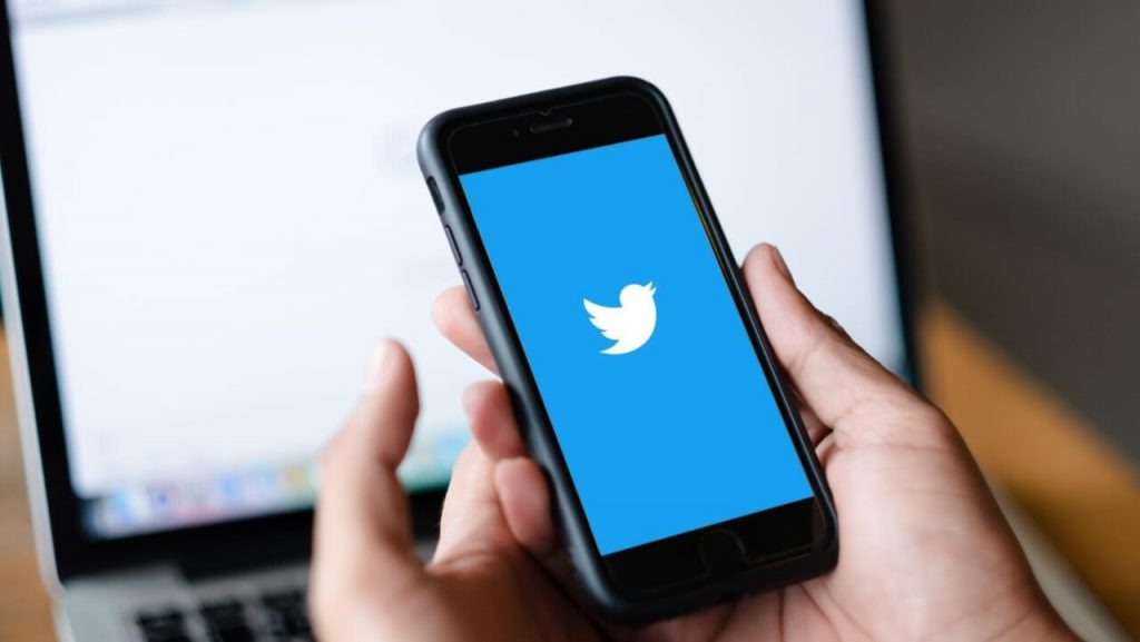 【Twitter最新情報】Twitterがショッピング機能のテストを開始。企業の製品をTwitter上で販売できるように