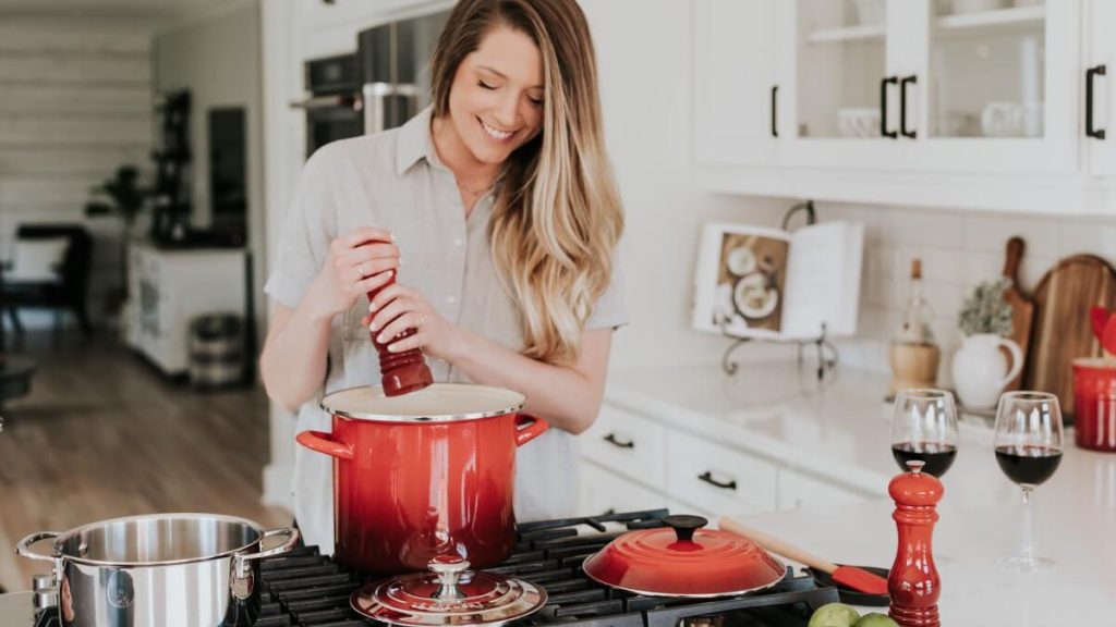 cooking-TikToker-top