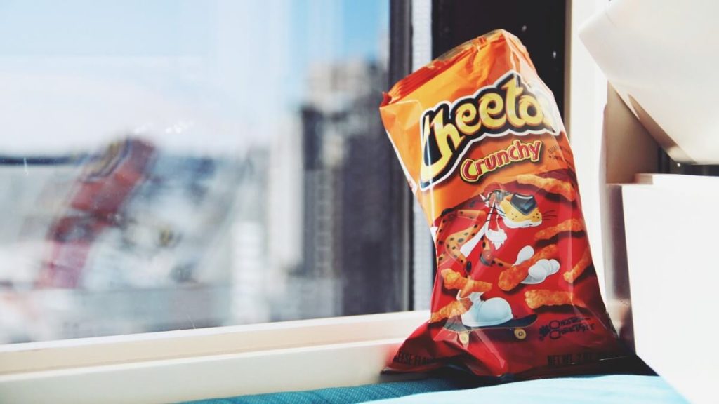 YouTube-snack-tieup-top