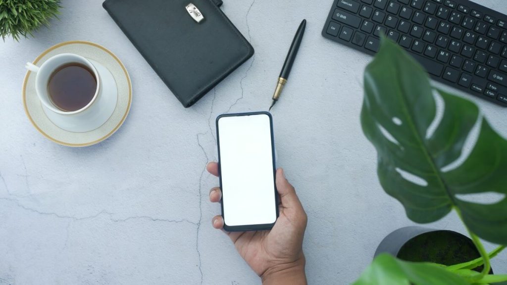 LINE-advertisement-top