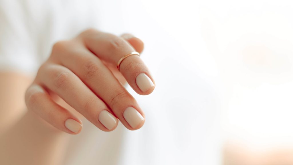 nail-reel-collaboration-top