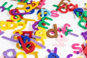 Instagram投稿でおしゃれに文字入れする方法とおすすめのアプリをご紹介