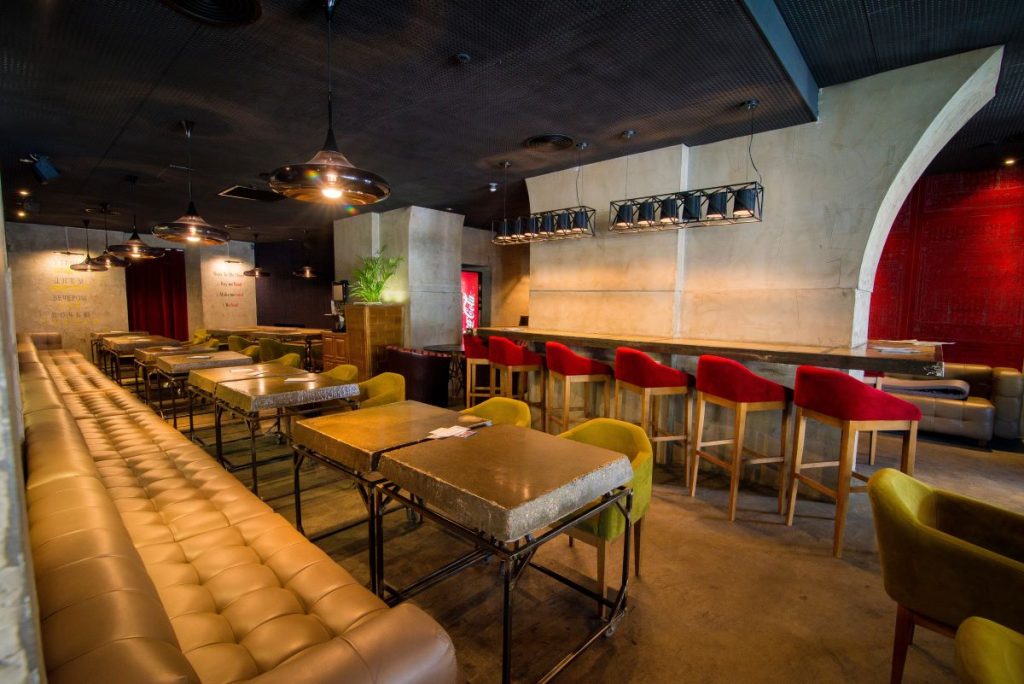 instagram-reel-restaurant