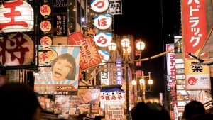 レトロマーケティングとは?事例とSNSマーケティングに繋げる方法