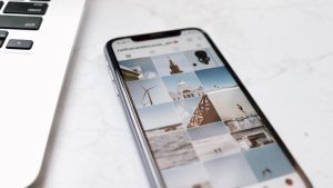 【2023年最新】Instagramでベストな投稿頻度は?投稿頻度を落とさないテクニックを併せて解説します