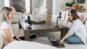 【かんたん図解】Twitterの音声配信機能「スペース」の配信・視聴方法について分かりやすく解説します