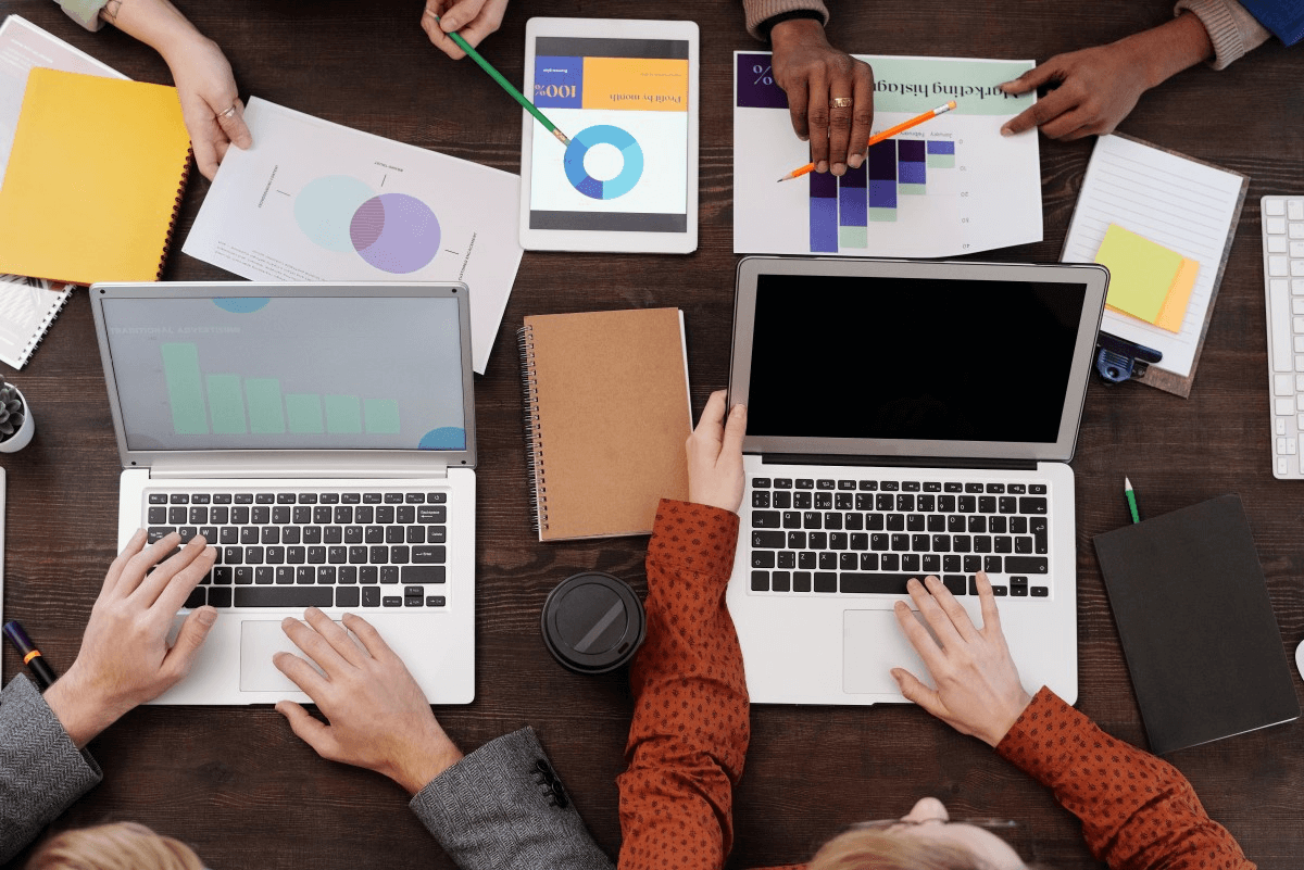 meeting-using-a-computer