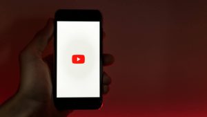 【最新ニュース】】YouTubeが「ストーリー」機能の廃止を発表