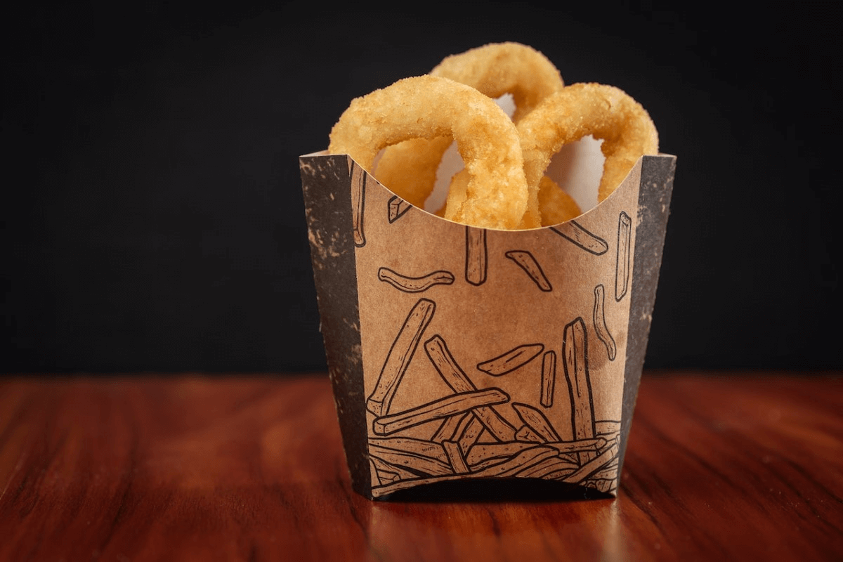 onion-rings-in-a-cup