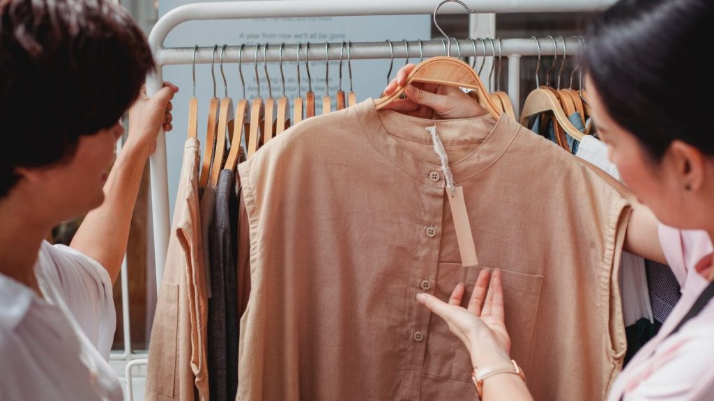 海外アパレルブランドによる日本人ユーザー向けのインフルエンサーマーケティング事例とそのポイント