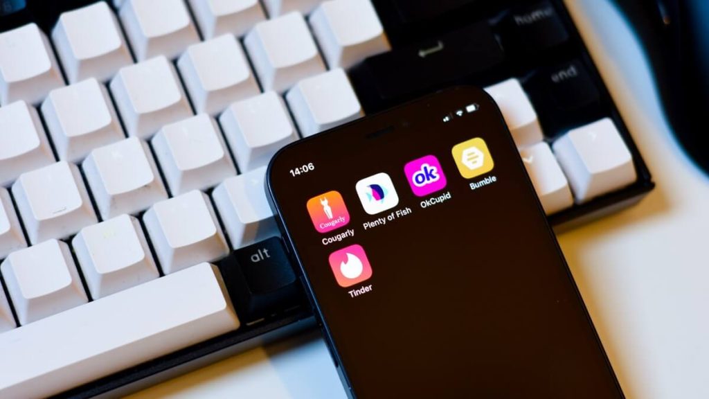 【最新】恋活・婚活に最適！マッチングアプリのインフルエンサータイアップ成功事例5選と参考ポイントを徹底解説