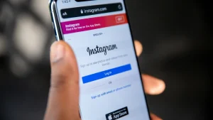 Instagramクリエイターマーケットプレイスとは?機能や活用方法・メリットを解説!