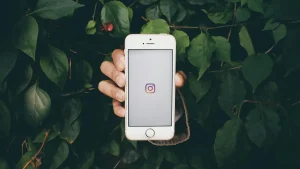 【最新ニュース】Instagram、1回のフィード投稿で最大20枚の写真・動画のシェアが可能に
