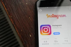 【最新ニュース】インスタグラム、アルゴリズムにおける長尺動画の視聴時間の重要性を解説